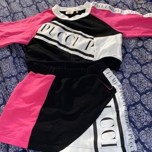 Brand new size 4 lil girls